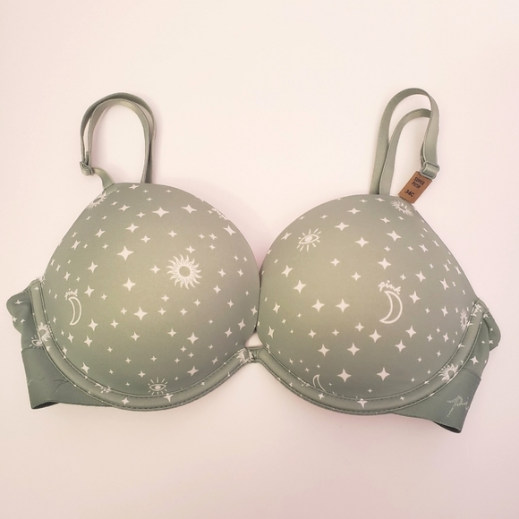 PINK Victoria's Secret Other - Pink - Victoria's Secret - Wear Everywhere super push-up - Size 34C NWT